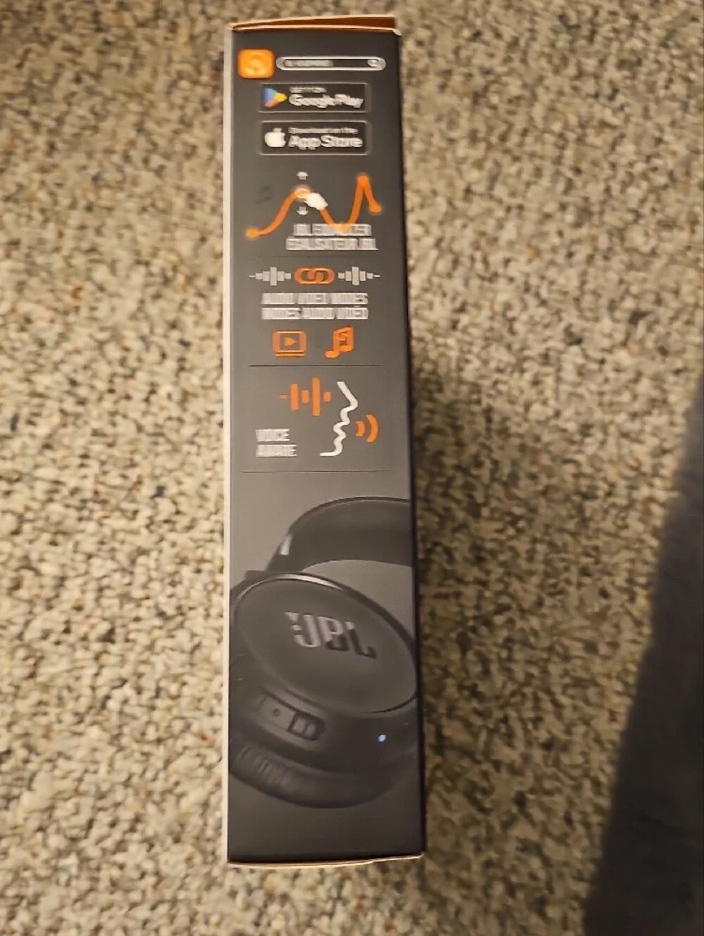 JBL Tune 520BT Wireless Over-Ear Headphones — Black